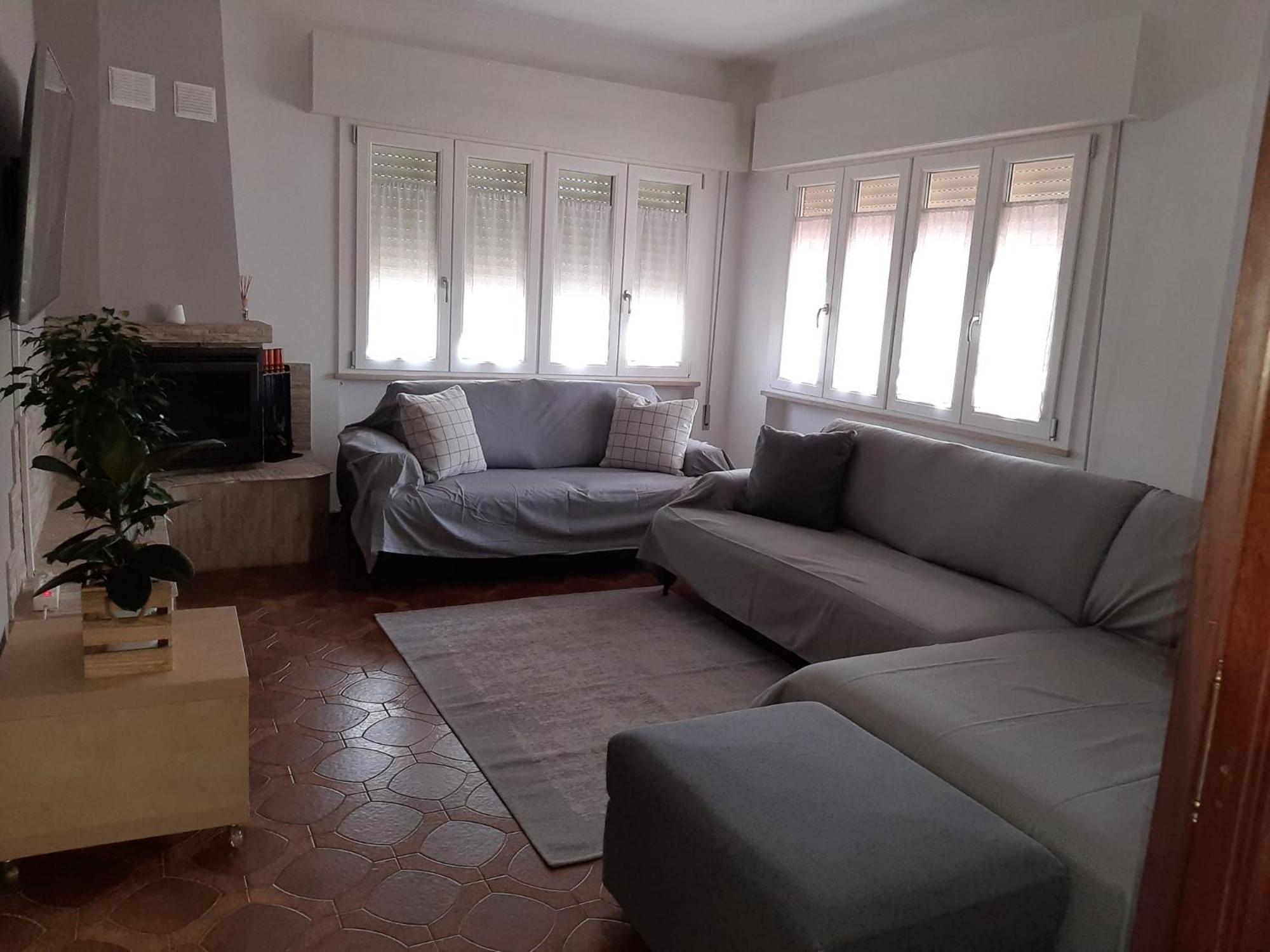 Vila Kevin House Marlia Pokoj fotografie